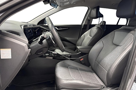 Kia Niro 11 of 11
