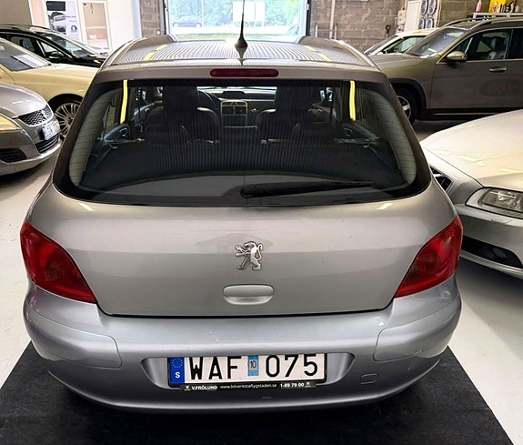 Peugeot 307 6 of 18