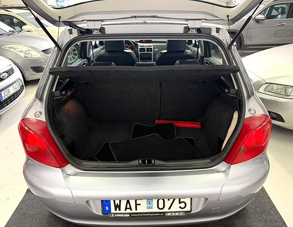 Peugeot 307 14 of 18