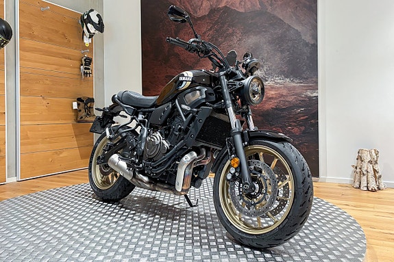 Yamaha XSR 700 |ABS|Endast 439 mil|Nyservad| 3 of 5