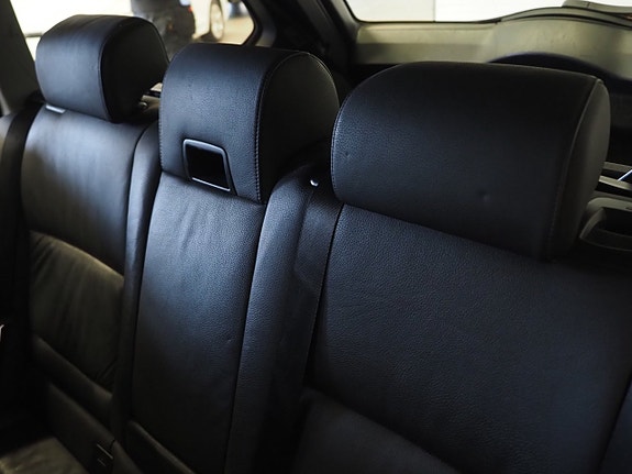BMW 520i 16 of 22