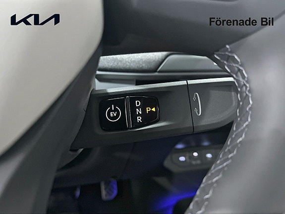 Kia EV3 12 of 19
