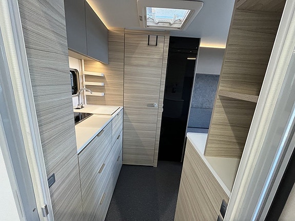 Adria Altea 362 LH /B-körkort/Långbädd/1495kr/månad/1200kg 4 of 5