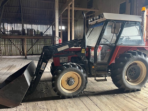 Zetor 5245 med Trima frontlastare