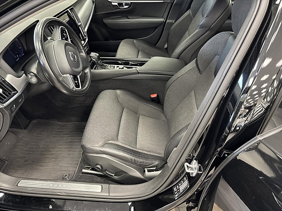 Volvo V90 8 of 15