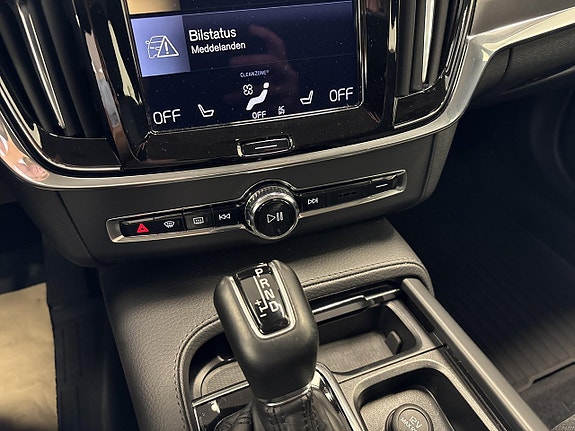 Volvo V90 13 of 15