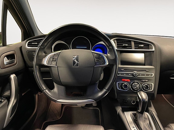 DS DS 4 CrossBack 11 of 23