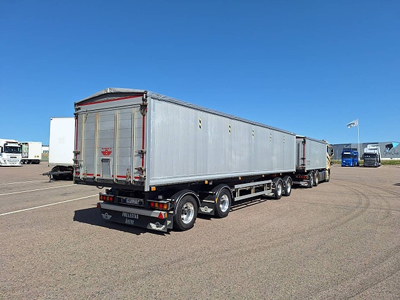 Volvo FH16 6x2 Spannmålsekipage 4 of 12
