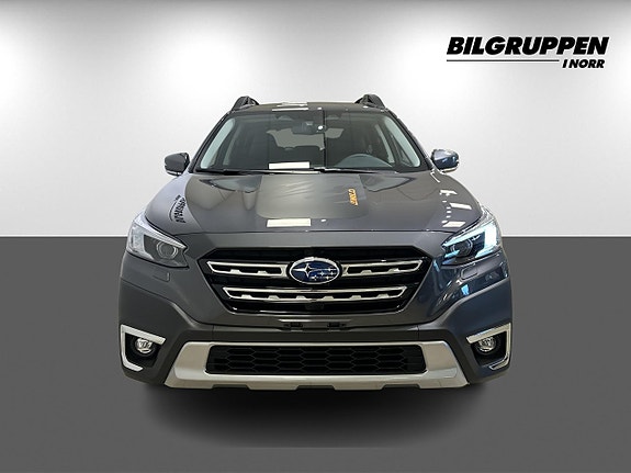 Subaru Outback 2 of 5