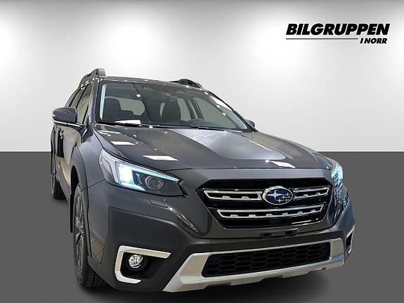 Subaru Outback 3 of 5