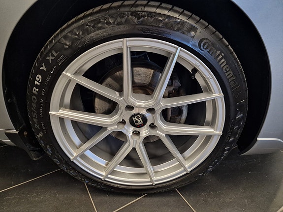 Volkswagen Arteon 9 of 12