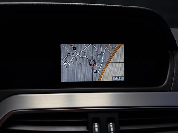 Mercedes-Benz C220 26 of 30