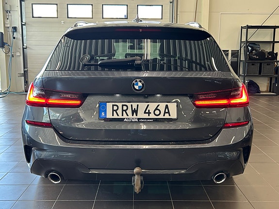 BMW 320d 6 of 30
