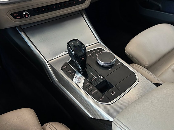 BMW 320d 27 of 30
