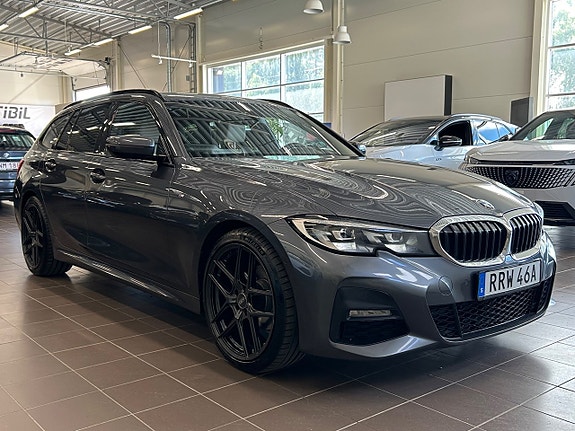 BMW 320d 8 of 30