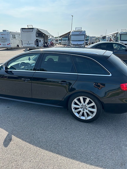 Audi A4 3 of 5