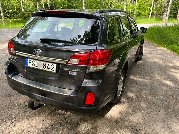 Subaru Outback 5 of 5