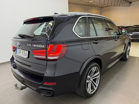 BMW X5 13 of 20