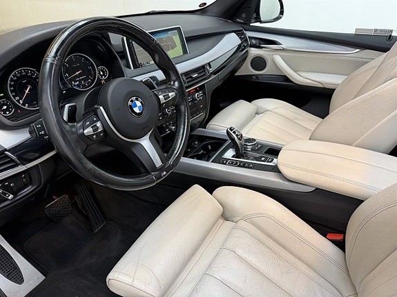 BMW X5 4 of 5