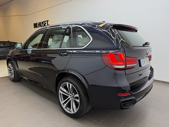 BMW X5 3 of 5