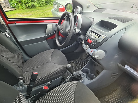 Toyota Aygo 3 of 3