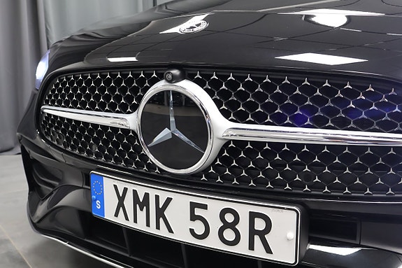 Mercedes-Benz C300 d 8 of 26
