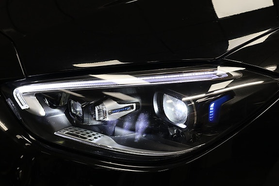 Mercedes-Benz C300 d 7 of 26