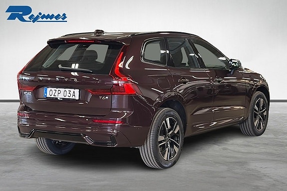 Volvo XC60 3 of 5