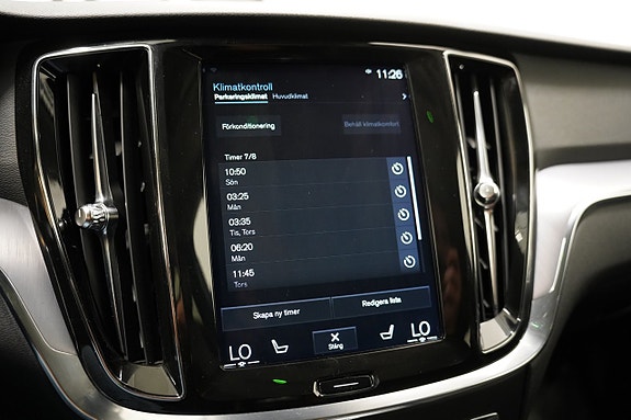 Volvo V60 14 of 22