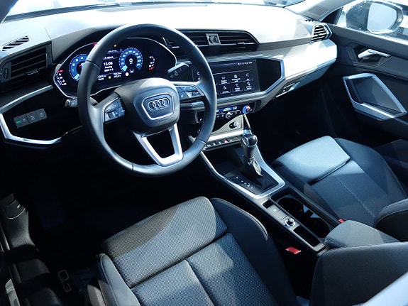 Audi Q3 5 of 7
