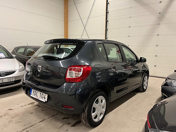 Dacia Sandero 3 of 5
