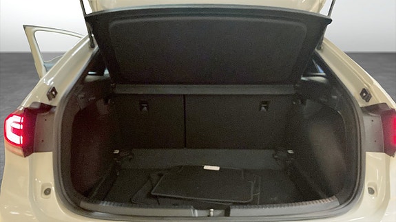Volkswagen Taigo 12 of 12