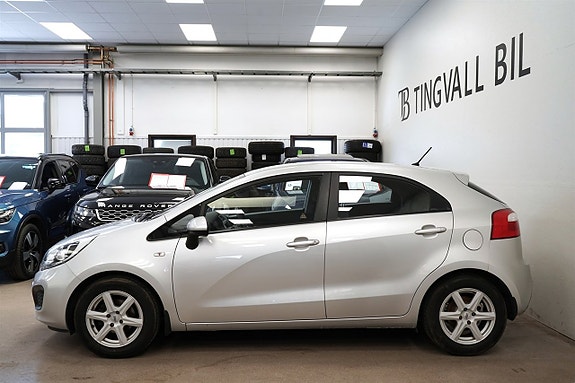 Kia Rio 2 of 5