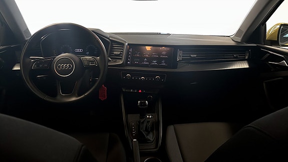 Audi A1 10 of 12