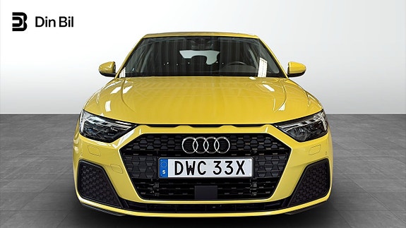Audi A1 4 of 5