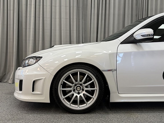 Subaru WRX 4 of 5