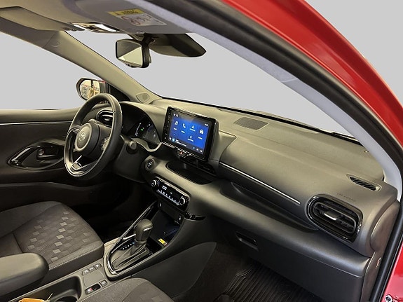 Toyota Yaris 9 of 23