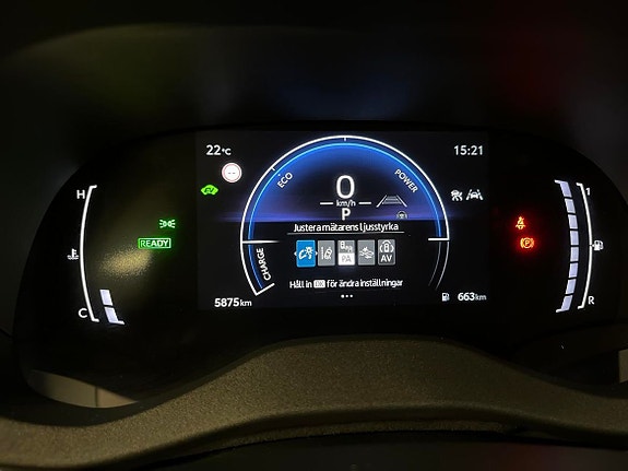 Toyota Yaris 14 of 23