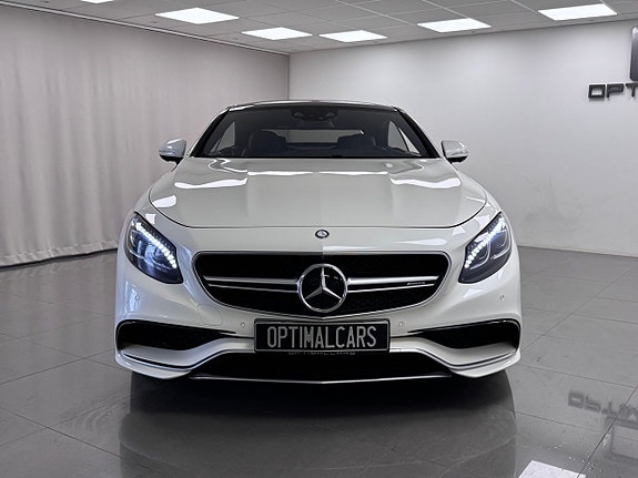 Mercedes-Benz S63 3 of 5