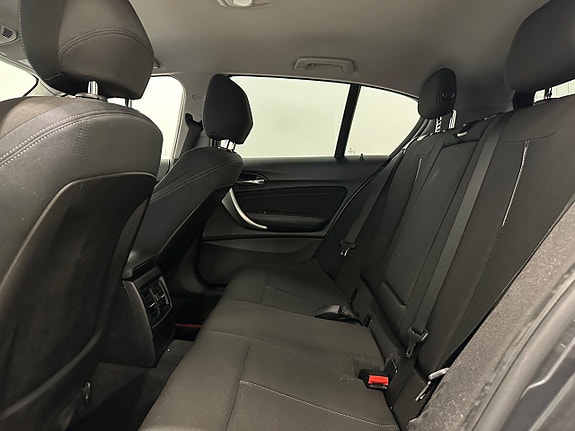 BMW 118d 14 of 24