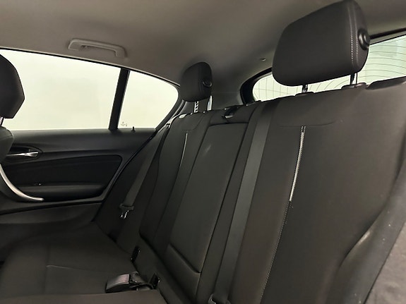 BMW 118d 15 of 24