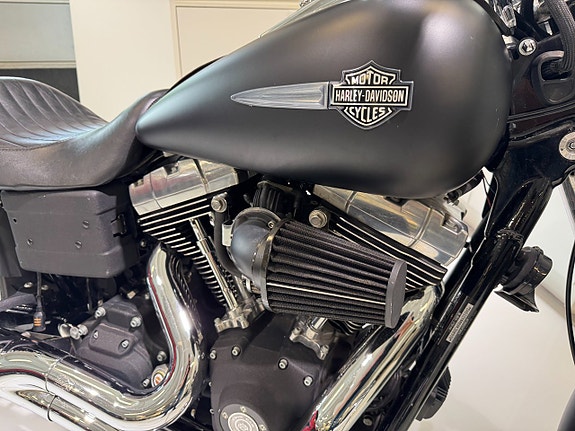 Harley-Davidson Fat Bob 1.6 Twin Cam 96 2 of 8