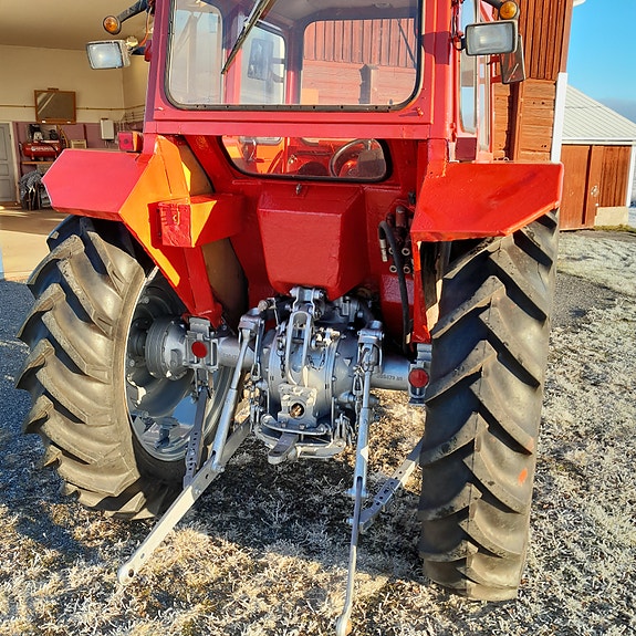 Massey Ferguson 175S 3 of 5