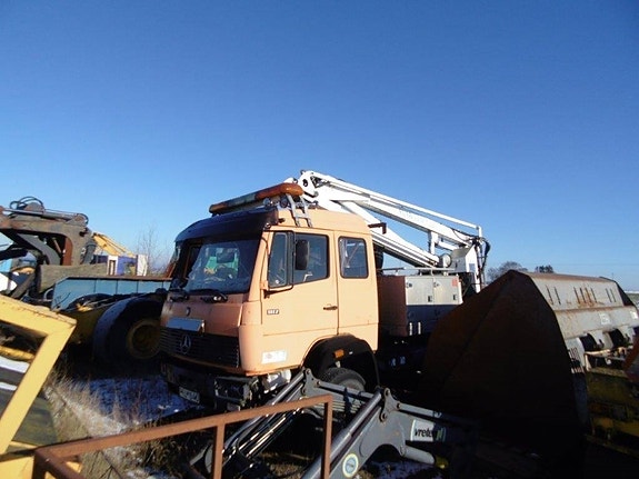 Skylift MB Crusher 1117 2 of 2