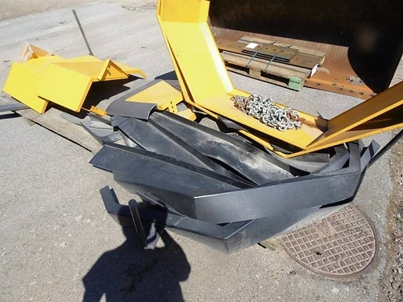 Volvo L 150 C 3 of 3