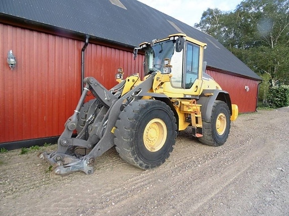 Volvo L 90 H 2 of 4