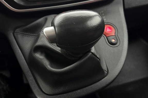 Renault Kangoo Maxi 25 of 28