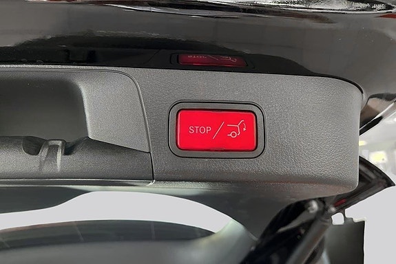 Mercedes-Benz EQB300 15 of 22