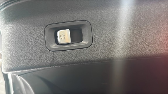 Mercedes-Benz GLC400 d 9 of 12