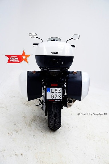 Honda VFR800X 4 of 9